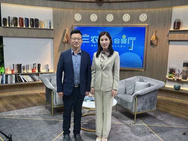 1658894119887693.jpg 1658894119887693.jpg